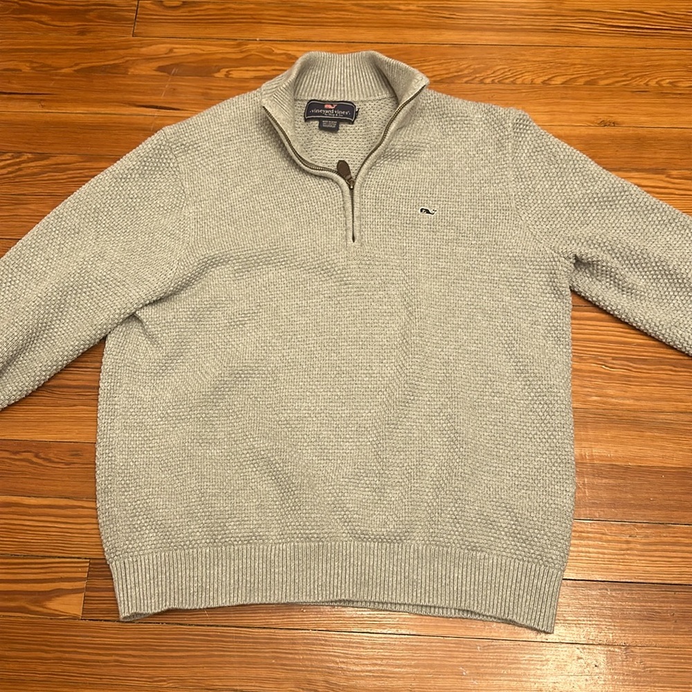 Gray knit vineyard vines quarter zip